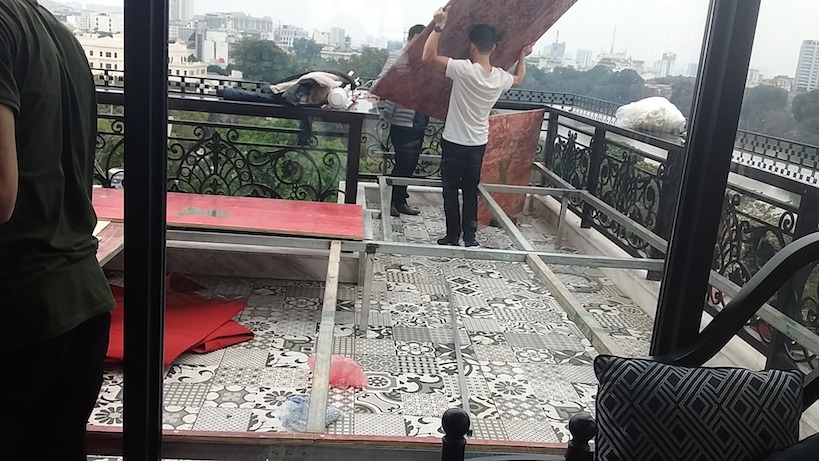 setting up stage for live broadcasting vietnam